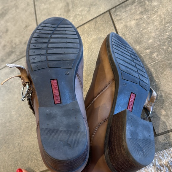 Pikolinos Brown Loafers, zip side - Picture 6 of 6